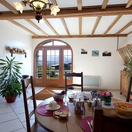 Bed & Breakfast Mountain - Maison Rachou 3*