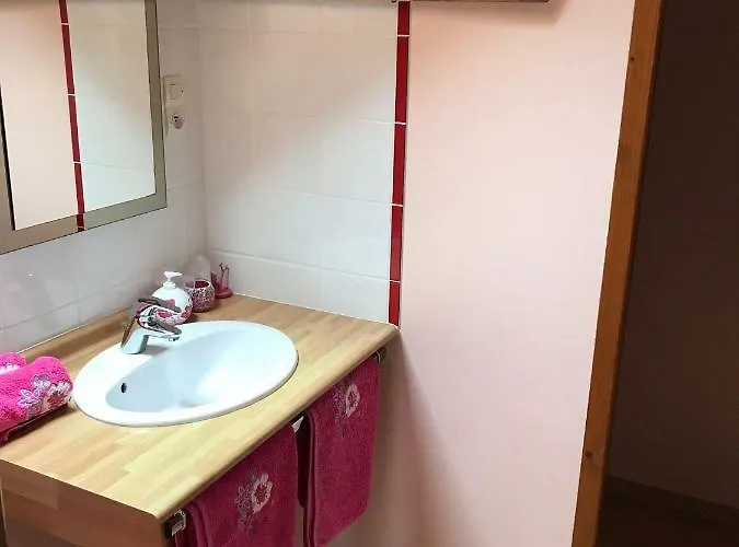 Bed & Breakfast Mountain - Maison Rachou 3*